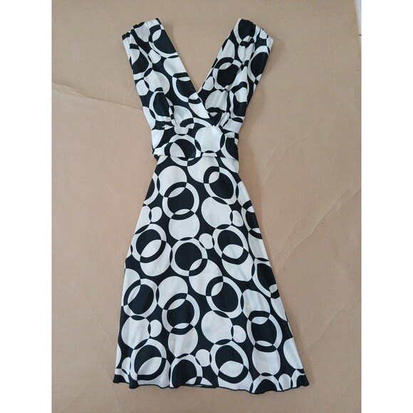 Roulette Satin Dress Black & White Retro Knee Length V Neck - Picture 1 of 6